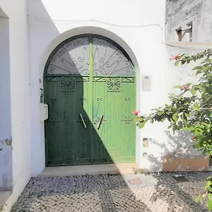 https://tavira-lovers-city-centre-apartment-ii.hotelaalgarve.com