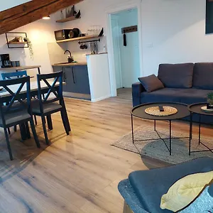 https://apartment-emma-porec.in-istria.net